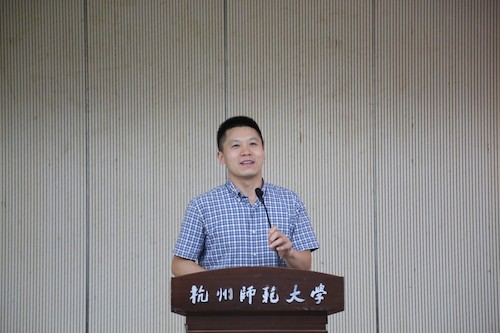 色花堂
党委副书记、纪委书记管庆江讲话